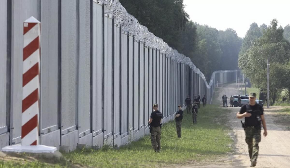 Польща завершить будівництво стіни на кордоні з Білоруссю до літа / Фото: відкриті джерела